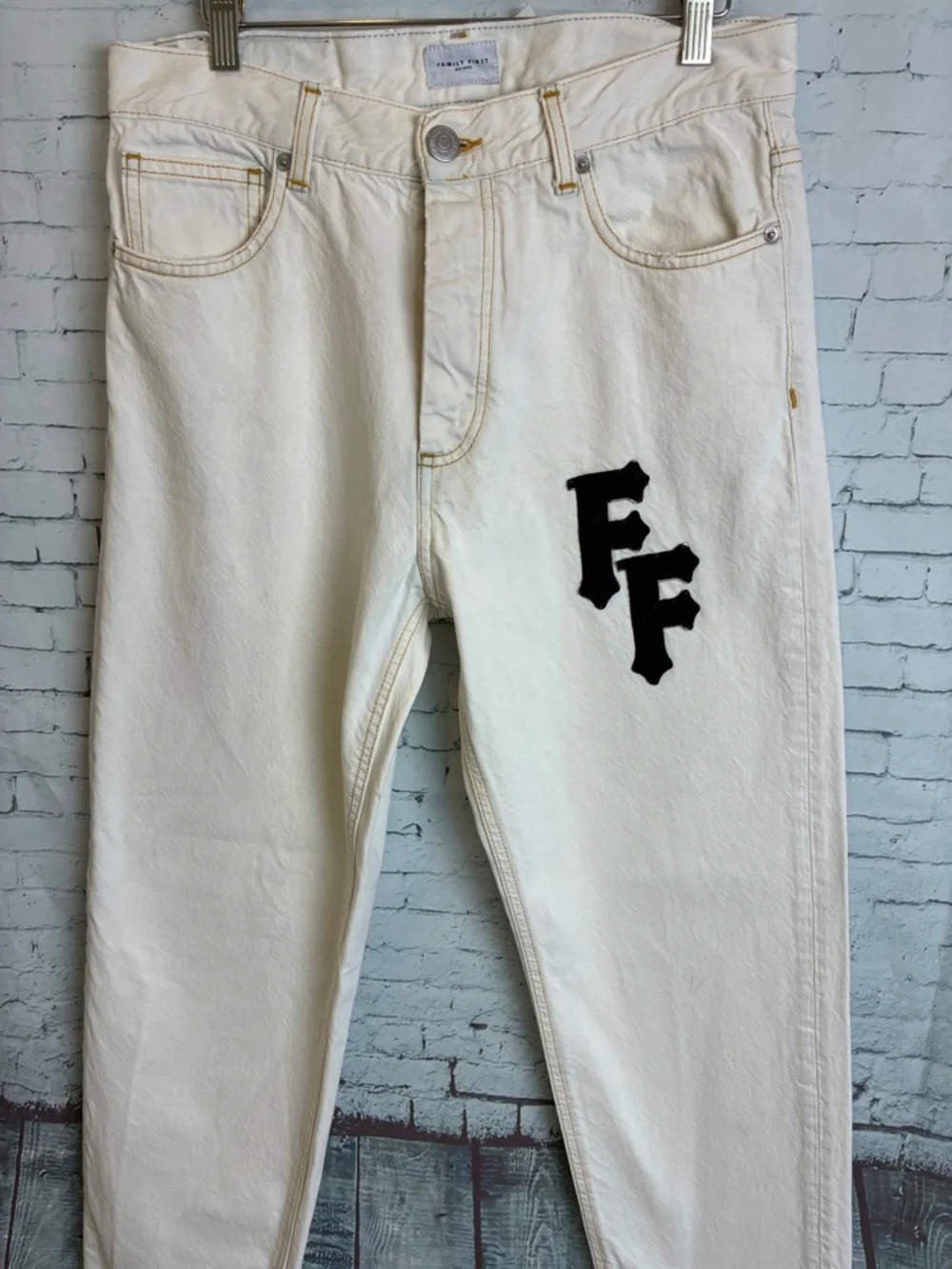 Family First Milano Men Logo Jeans White Black 32” X 32” Italian Preppy Summer
